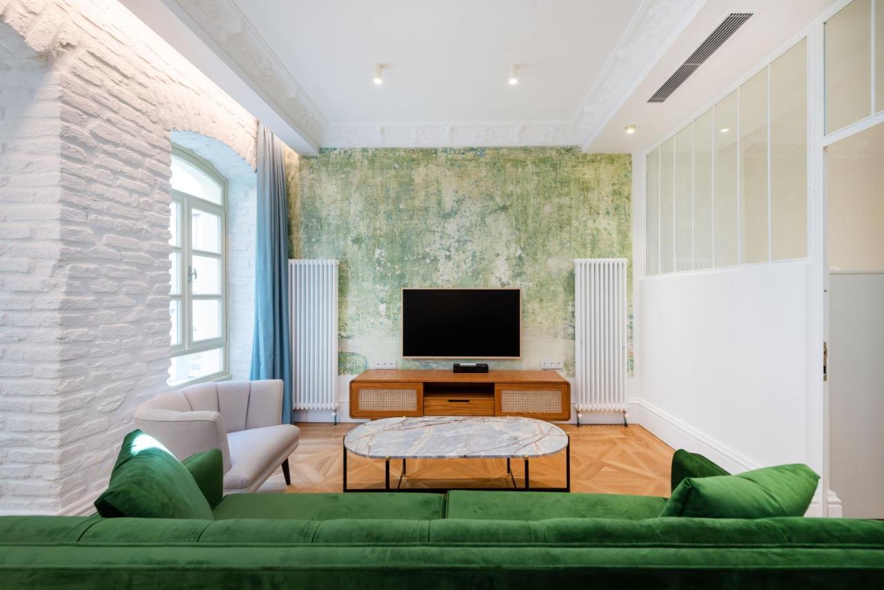 Mayer Liberty Apartments Istanbul Exterior photo
